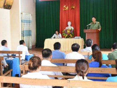 Giám đốc Công an tỉnh dự sinh hoạt Chi bộ thôn Quang Thái Bình