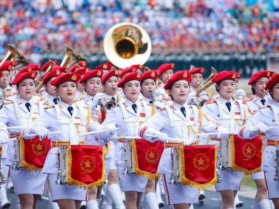 Những 'bóng hồng' trong Lễ diễu binh, diễu hành kỷ niệm 70 năm Chiến thắng Điện Biên Phủ