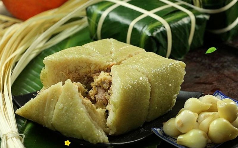 7 nhóm người nên hạn chế ăn bánh chưng