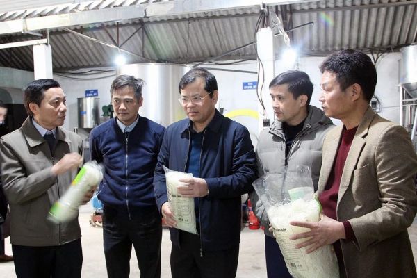 Bắc Giang: Đánh giá cao hiệu quả sản xuất kinh doanh của 2 Hợp tác xã huyện Tân Yên