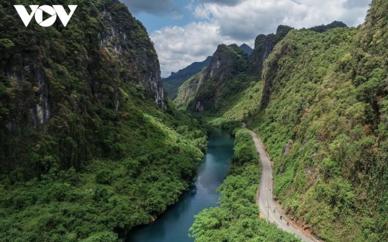 'Bài ca Trường Sơn': Thấm đẫm hơi thở của thiên nhiên Trường Sơn nguyên sơ