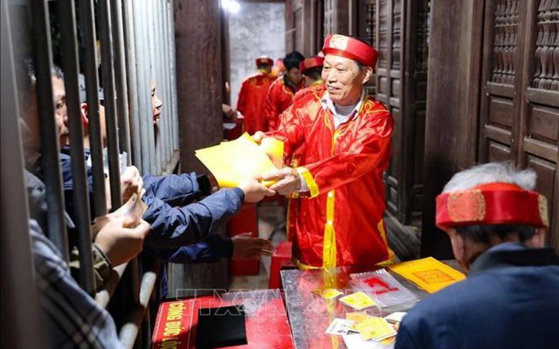 Bảo đảm nếp sống văn minh trong các hoạt động tín ngưỡng, tôn giáo dịp Tết