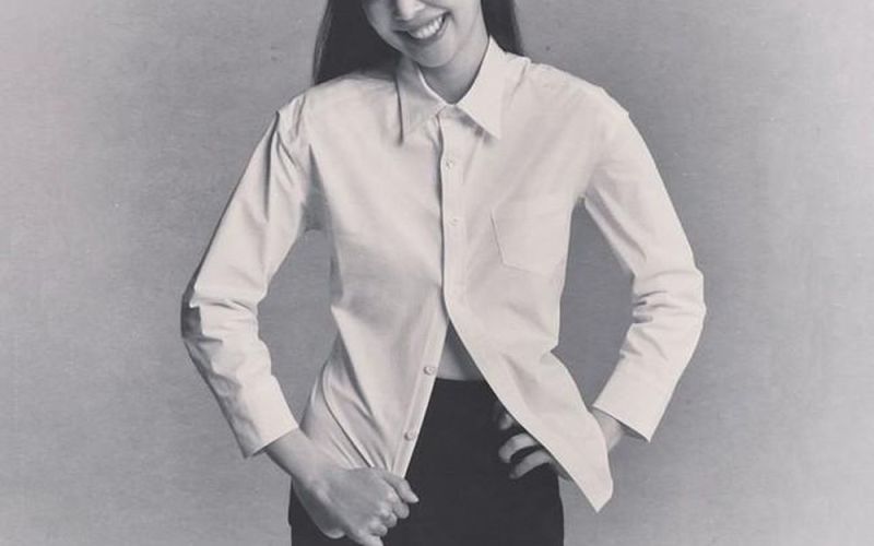 'Chấn động nhất Giáng sinh 2023': Jennie là người đầu tiên làm điều này ở BLACKPINK