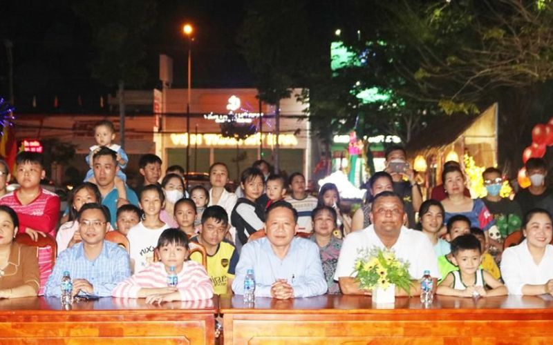 Châu Thành tổ chức Hội diễn văn nghệ, biểu diễn lân - sư - rồng mừng Đảng, mừng Xuân Giáp Thìn 2024
