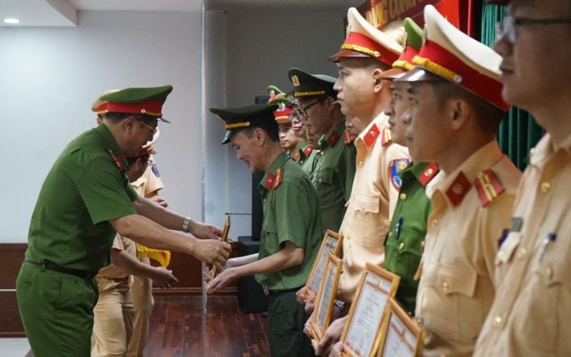 Chuyển biến rõ nét sau khi thực hiện các chuyên đề bảo đảm TTATGT