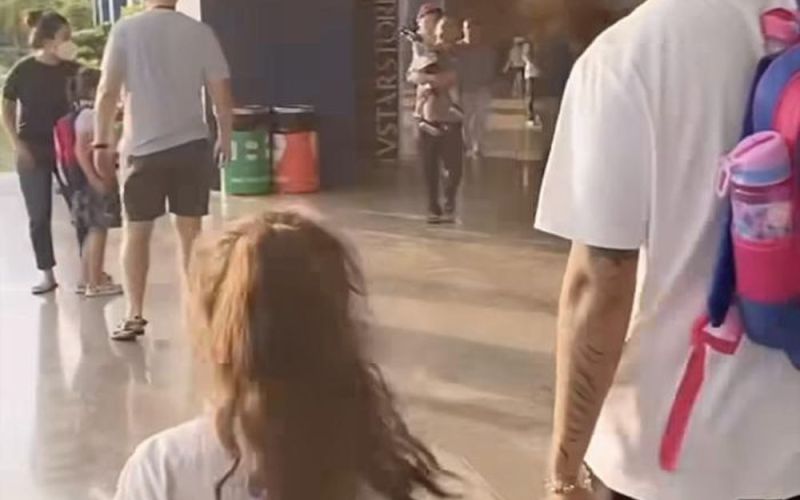 Cindy Lư tan chảy trước hành động Đạt G ân cần chăm sóc ái nữ