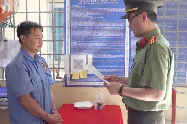 Công an Lâm Đồng bắt nghi can chống phá Nhà nước