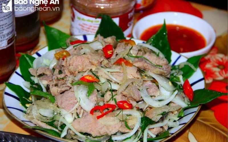 Đặc sản thịt chua vùng biên xứ Nghệ tăng mạnh đơn hàng dịp Tết