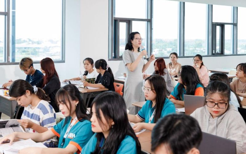 Đại học Kinh tế TP Hồ Chí Minh mở mới hai chuyên ngành về công nghệ ứng dụng