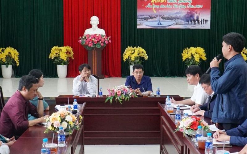 Đảm bảo vệ sinh môi trường, tạo điều kiện cho người trồng hoa kiểng có điểm mua bán