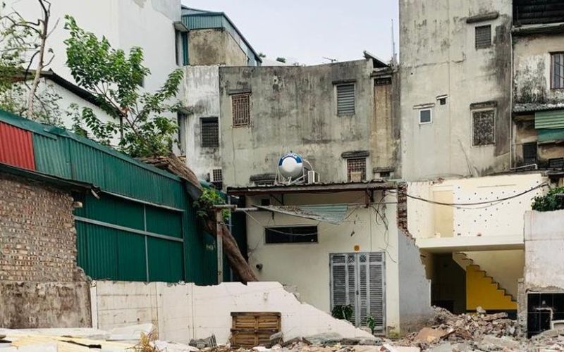 Đất bị lấn chiếm, tách sổ đỏ thế nào?