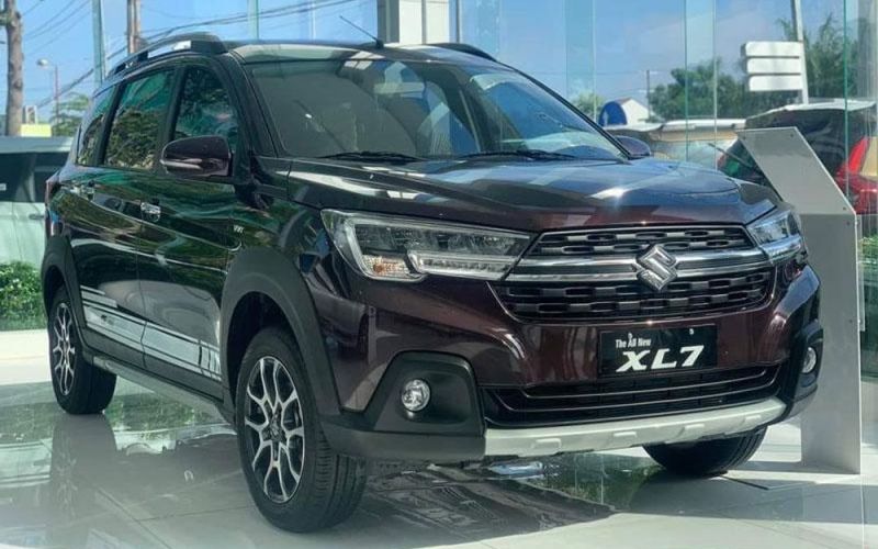 Đầu năm mới, xe gầm cao Suzuki giảm giá 70 triệu đồng