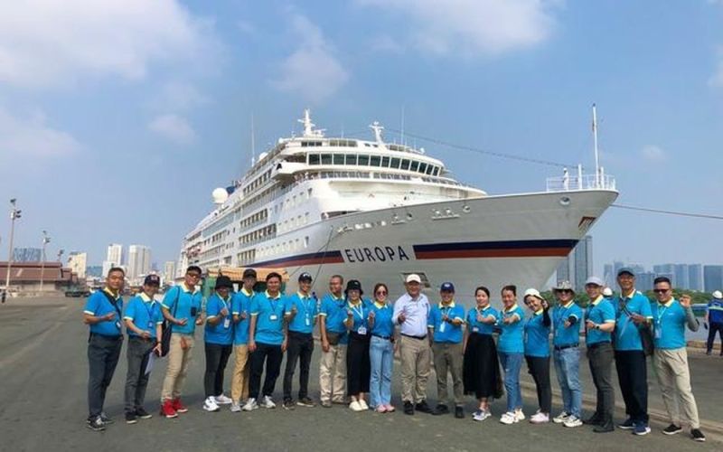 DIỄN ĐÀN 'ĐỂ THU HÚT KHÁCH QUỐC TẾ TRỞ LẠI': Đầu tư mạnh cho du lịch TP HCM