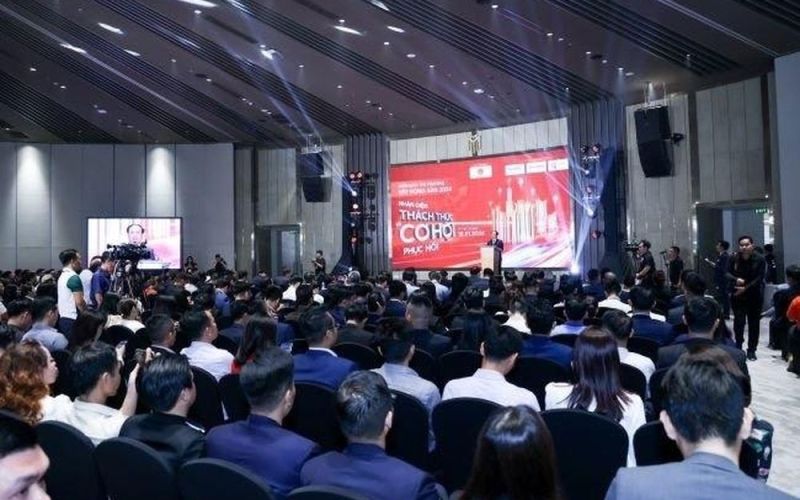 Diễn đàn 'Thị trường bất động sản năm 2024': Nhận diện thách thức và cơ hội phục hồi