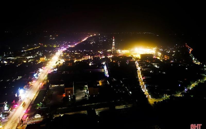 Đô thị phía Nam Hà Tĩnh lung linh chào xuân mới