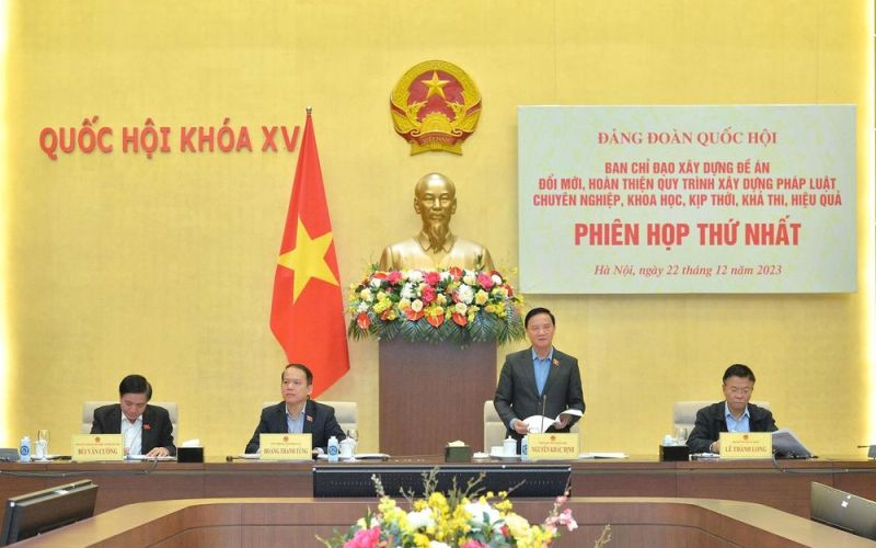 Đổi mới, hoàn thiện quy trình xây dựng pháp luật