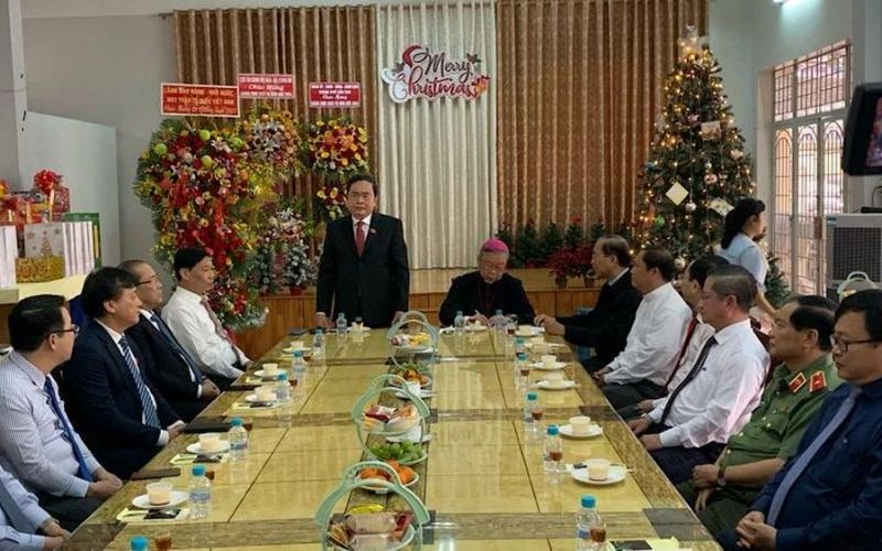 Đồng chí Trần Thanh Mẫn chúc mừng Giáng sinh tại Cần Thơ