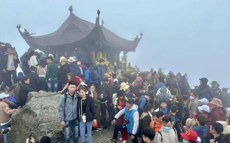 Du khách đến Quảng Ninh, Hải Phòng, Hải Dương tăng cao trong dịp Tết Giáp Thìn