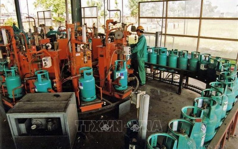 Giá gas bán lẻ trong nước tháng 2/2024 tiếp tục tăng theo giá thế giới