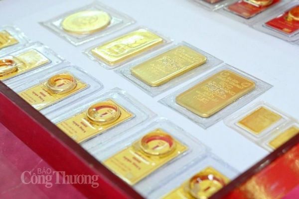 Giá vàng hôm nay 28/2/2024: Chênh lệch giữa giá vàng trong nước và thế giới khoảng 18 triệu đồng