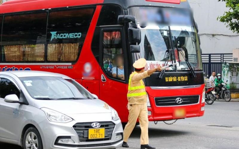 Hà Nội công khai 3 số điện thoại tiếp nhận xử lý xe khách vi phạm