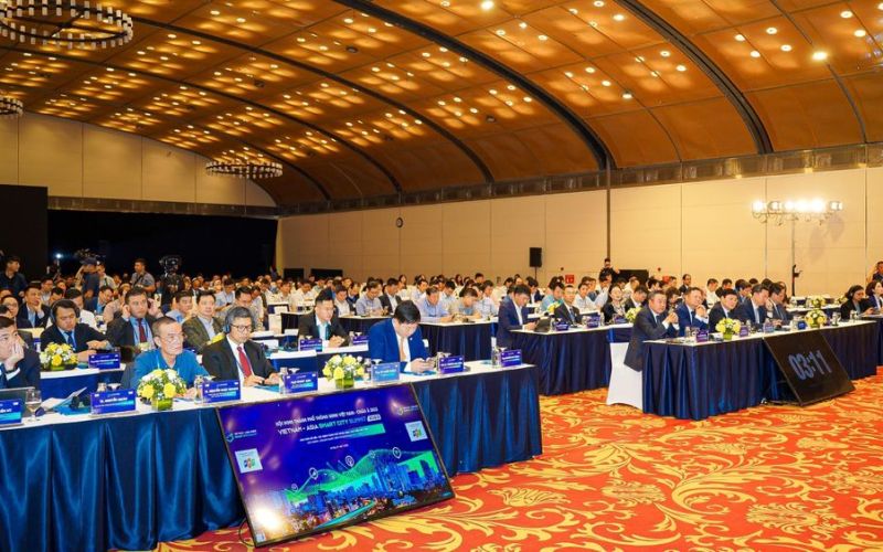 Hà Nội xây dựng thành phố thông minh: Cần giải quyết nhiều bài toán khó