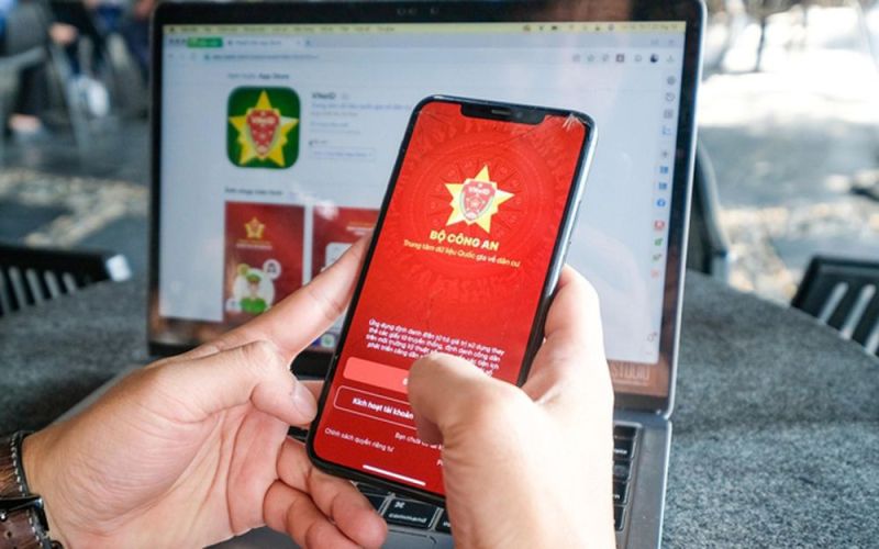 Hành trình VNeID từ ví giấy tờ online đến nhận hàng vạn tin tố giác tội phạm