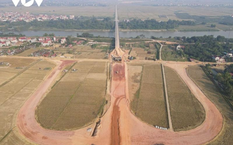 Hiện trạng cây cầu cụt trăm tỷ nối Hà Nội - Bắc Giang sắp được 'hồi sinh'