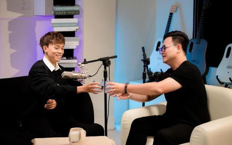 Hồ Văn Cường hát sáng tác mới của nhạc sĩ Nguyễn Minh Cường, nhiều người bật khóc