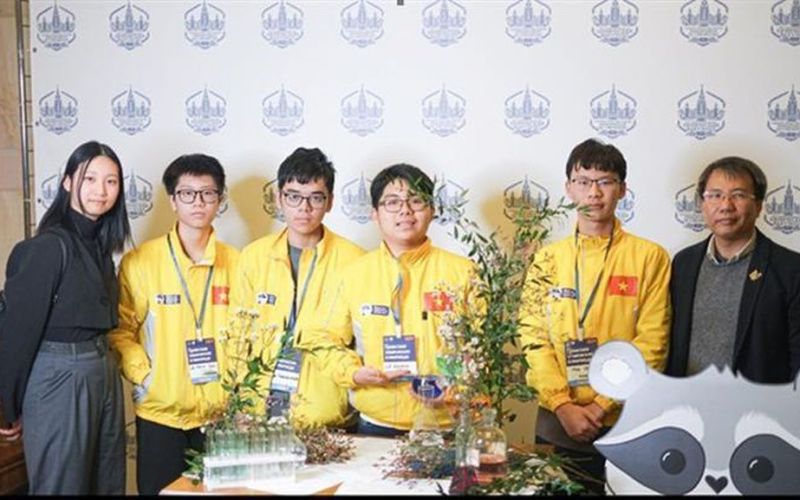 Học sinh Việt Nam đoạt giải cao tại cuộc thi Olympic Dự án Hóa học quốc tế