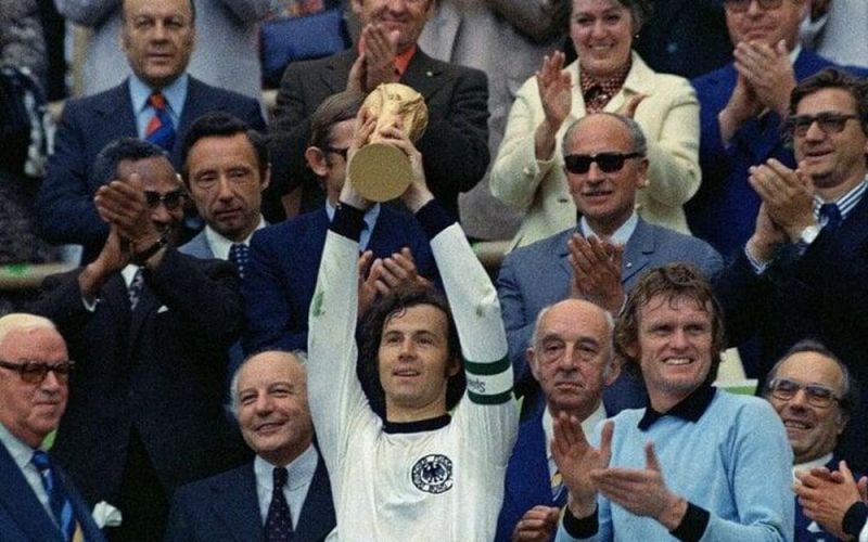 Huyền thoại Franz Beckenbauer qua đời