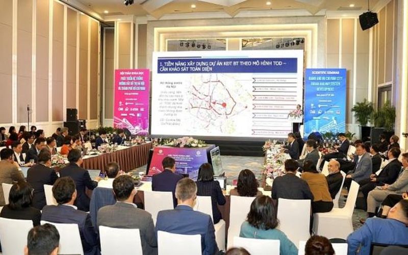 Khai thác nguồn lực đất đai trong phát triển đường sắt đô thị