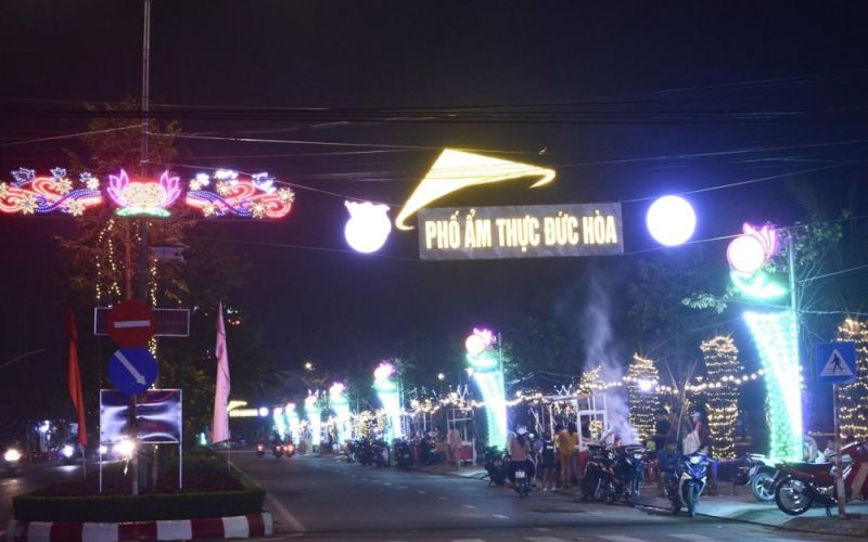 Khai trương Phố ẩm thực Đức Hòa