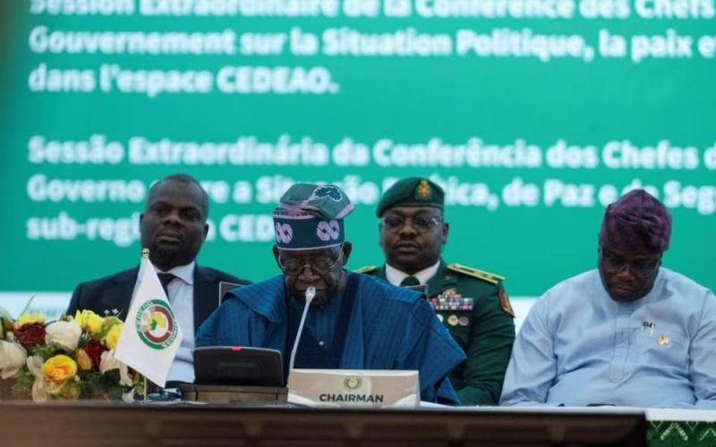 Khối Tây Phi dỡ bỏ lệnh trừng phạt đối với chính quyền quân sự Niger