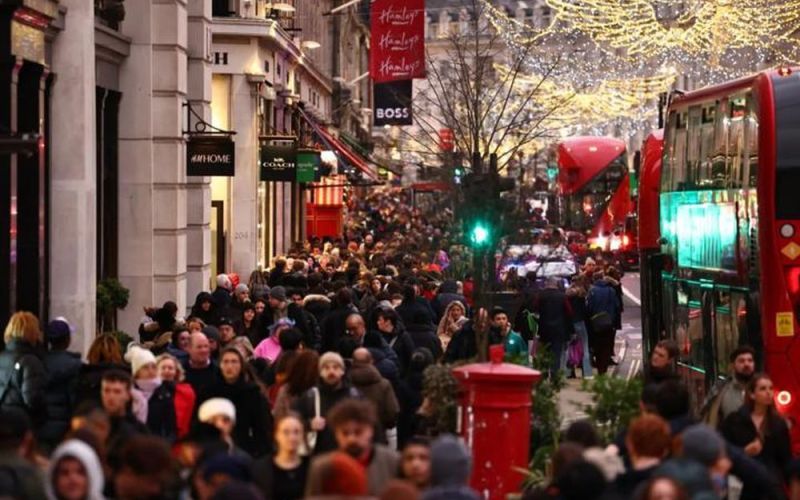 Không khí Giáng sinh rộn ràng ở nhiều nơi trên thế giới