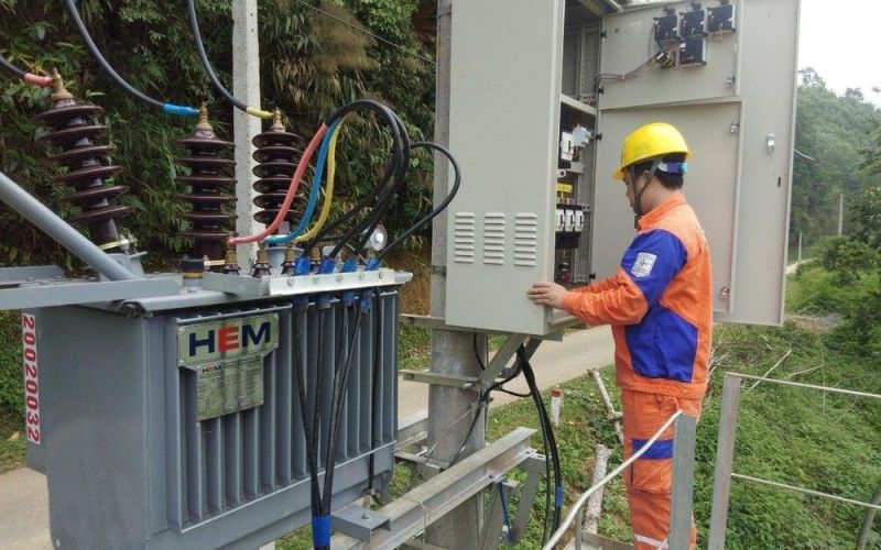 Không khí lao động những ngày cuối năm