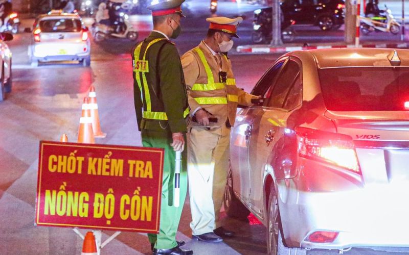 Làm gì để kéo giảm tai nạn giao thông trong năm 2024?
