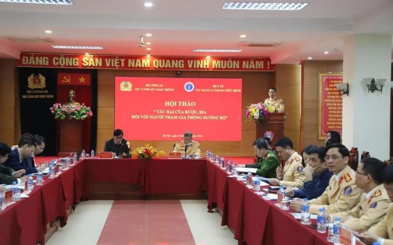 Làm rõ tác hại của rượu, bia đối với người tham gia giao thông đường bộ