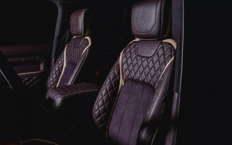 Land Rover Defender nổi bật hơn với bản độ mới