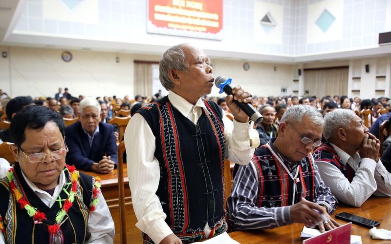 Lắng nghe tiếng nói người uy tín