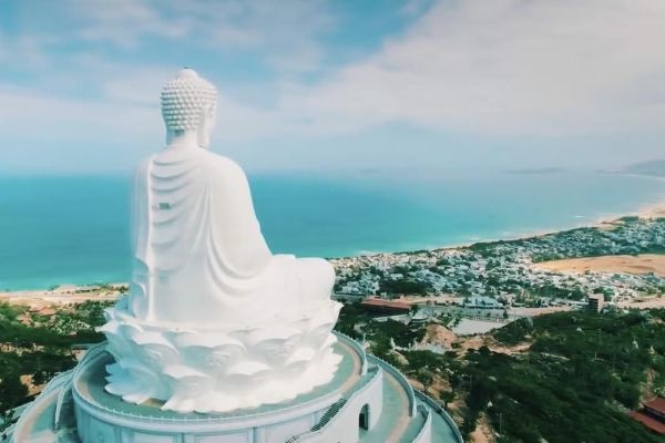 Loạt thắng cảnh nổi tiếng đất võ vào chặng đua 'Grand Prix of Binh Dinh'