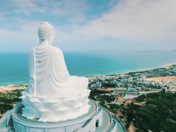 Loạt thắng cảnh nổi tiếng đất võ vào chặng đua 'Grand Prix of Binh Dinh'
