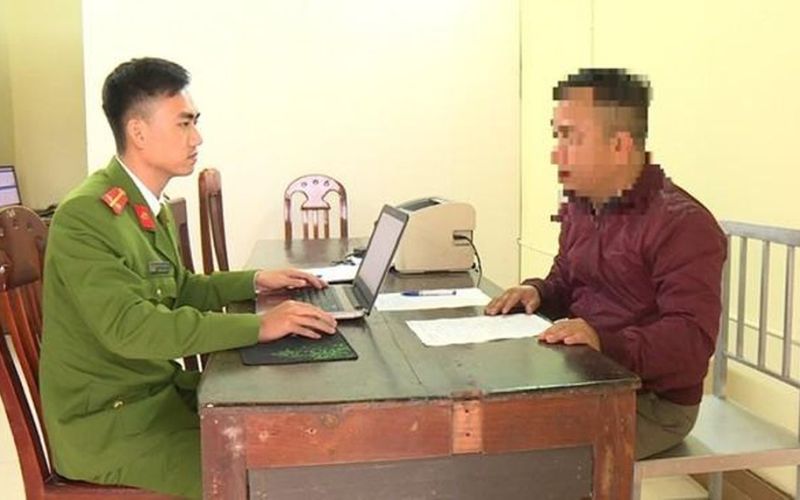 Một nhân viên đền ông Hoàng Mười bị xử phạt trộm cắp tài sản