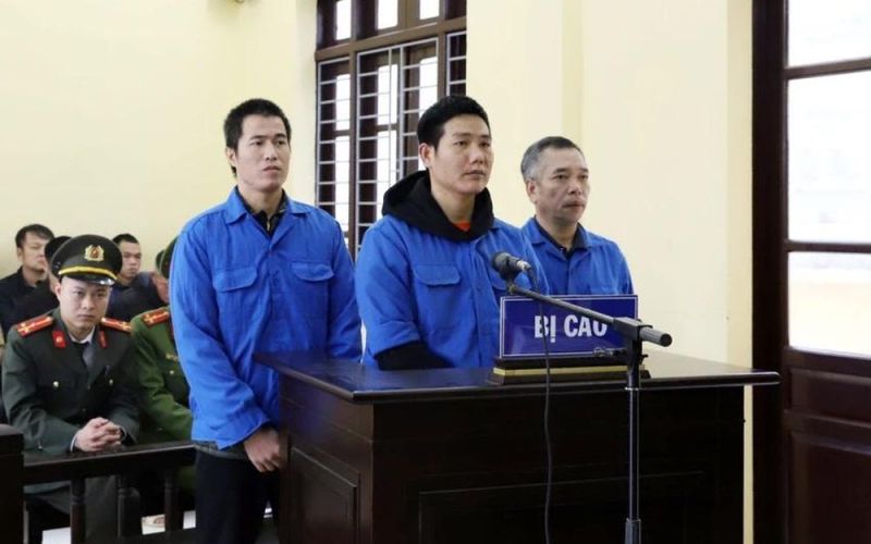 Mua bán hơn 100 kg pháo nổ, ba người lãnh án 18 năm tù