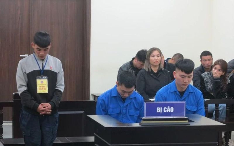 Mua bán pháo hoa nổ, 3 thanh niên lãnh án tù