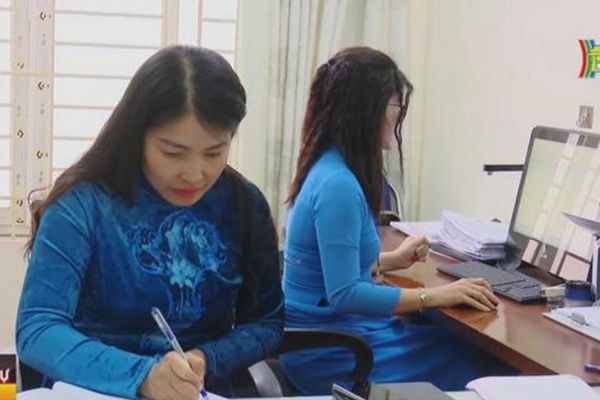 Nét đẹp trong trang phục của phụ nữ Thủ đô
