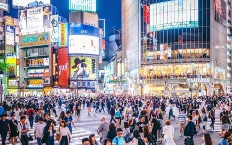 Ngày 1/1/2024, dân số thế giới đạt 8 tỷ người