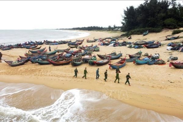 Ngày Biên phòng toàn dân 3/3: Điểm tựa vững chắc cho ngư dân trên biển