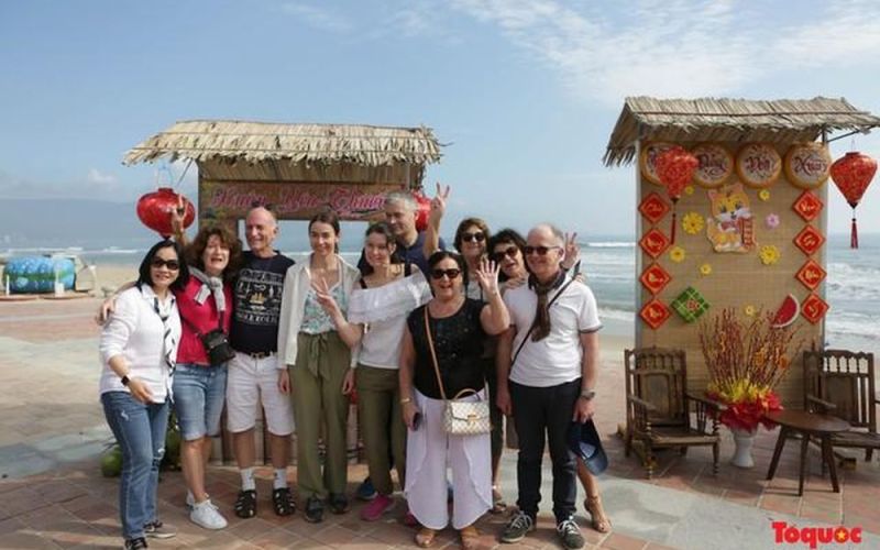 Nhiều hoạt động đặc sắc tại các bãi biển du lịch Đà Nẵng phục vụ người dân và du khách dịp Tết Nguyên đán