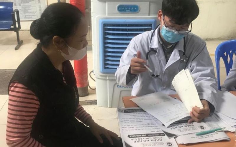 Nhiều thuốc mới chưa được cấp phép, bệnh nhân ra nước ngoài điều trị